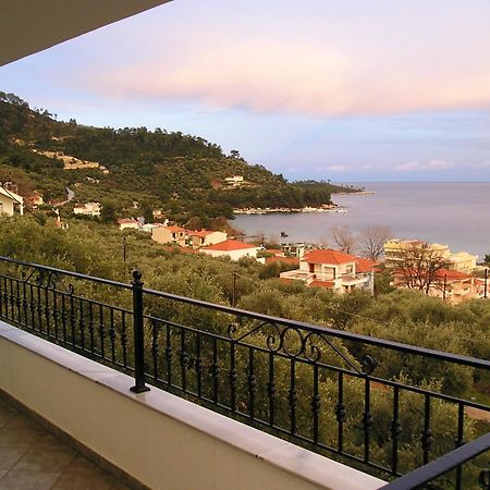 Golden Beach Inn Khrysi Ammoudia Eksteriør bilde