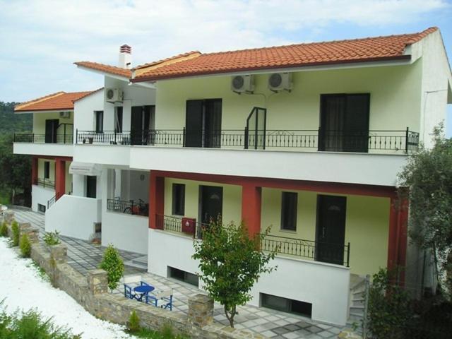Golden Beach Inn Khrysi Ammoudia Eksteriør bilde