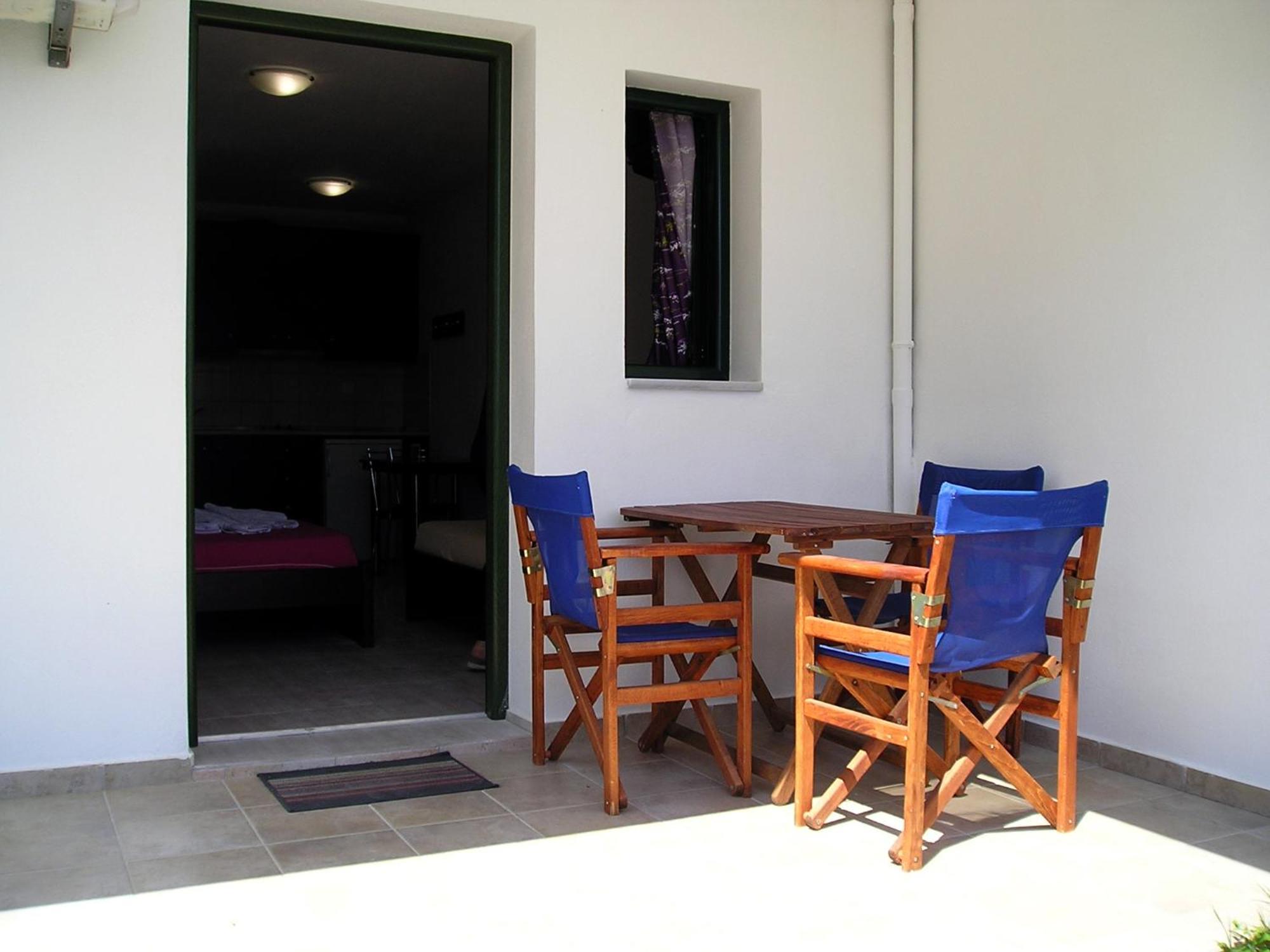 Golden Beach Inn Khrysi Ammoudia Rom bilde