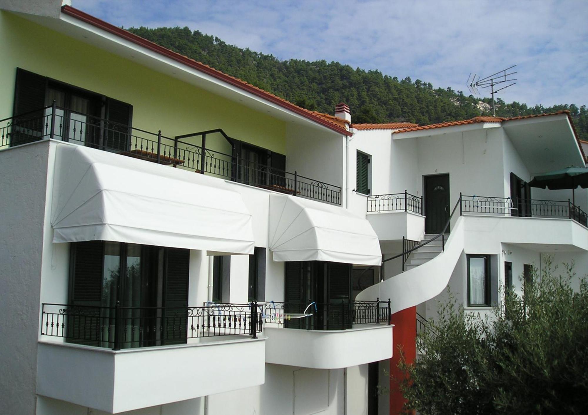 Golden Beach Inn Khrysi Ammoudia Rom bilde