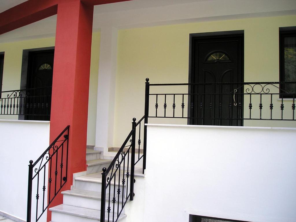 Golden Beach Inn Khrysi Ammoudia Rom bilde
