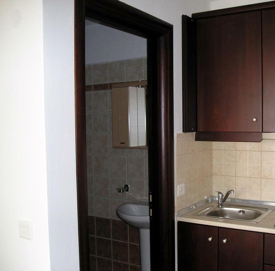 Golden Beach Inn Khrysi Ammoudia Eksteriør bilde